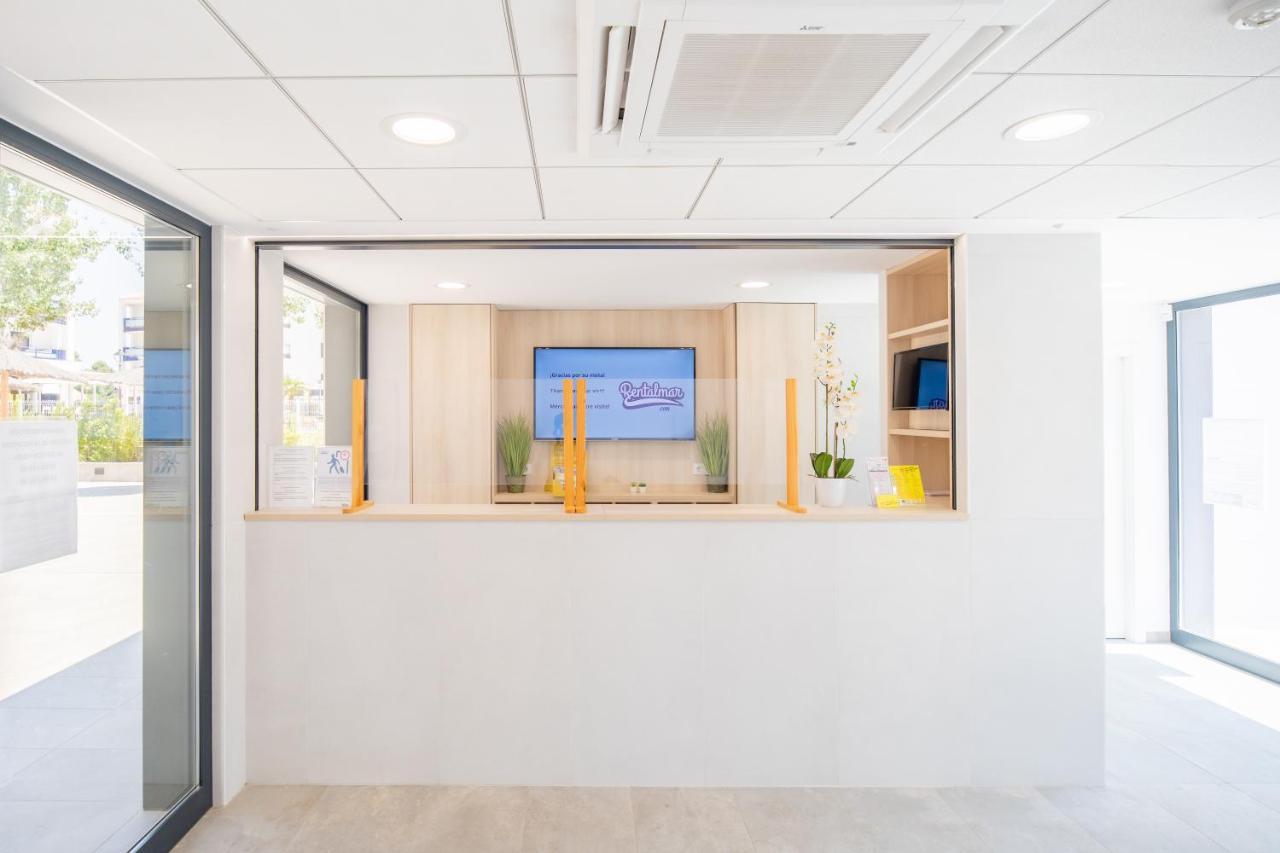 Rentalmar Pins Marina Cambrils Exterior photo