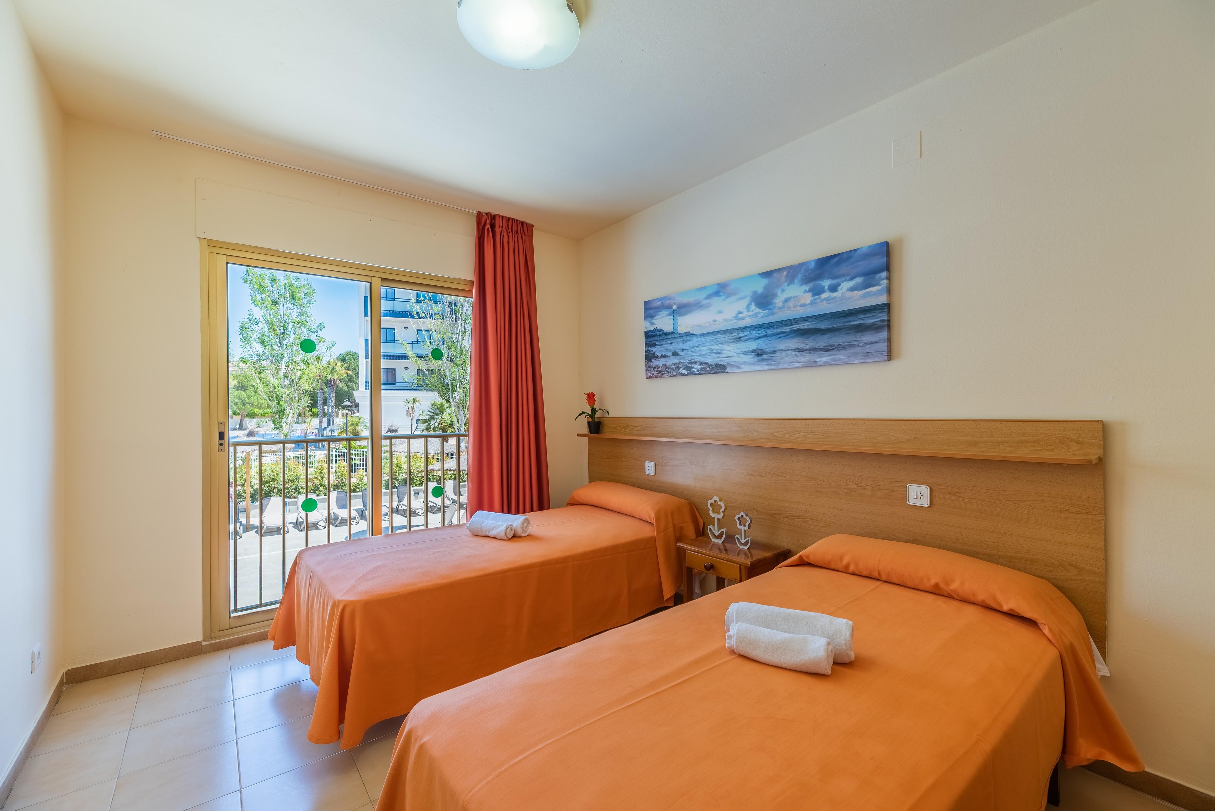 Rentalmar Pins Marina Cambrils Exterior photo